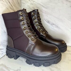 NWT Heeled Lace Up Combat Boots - Cappuccino Brown - Size 5.5